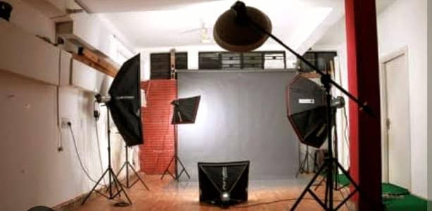 Female required for fashion agency