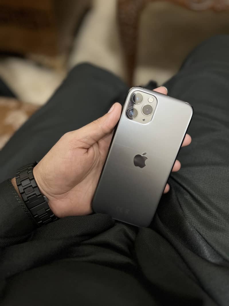 iPhone 11pro 0