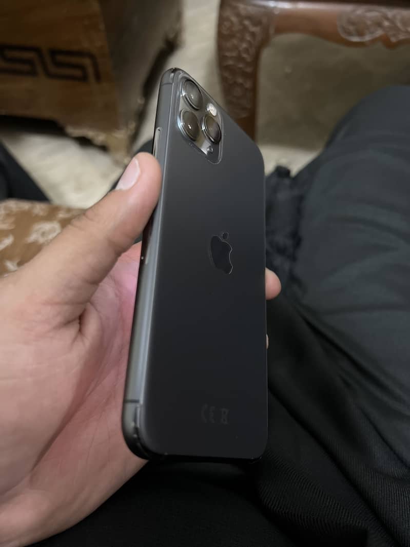 iPhone 11pro 3