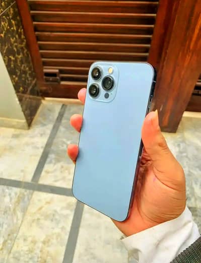 iPhone 13 pro max 256gb factory unlock