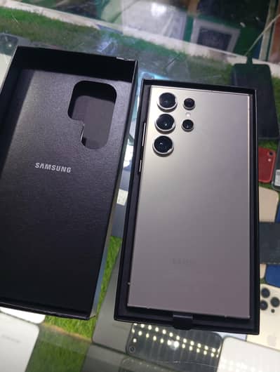 Samsung Galaxy s24 ultra 12/256 (NON PTA ) with original box and cable