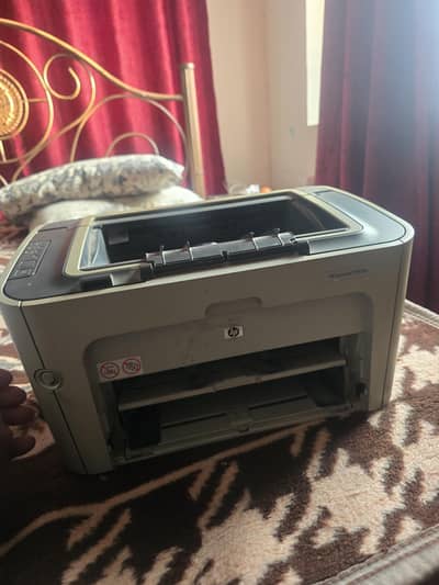 Hp LaserJet P1505n