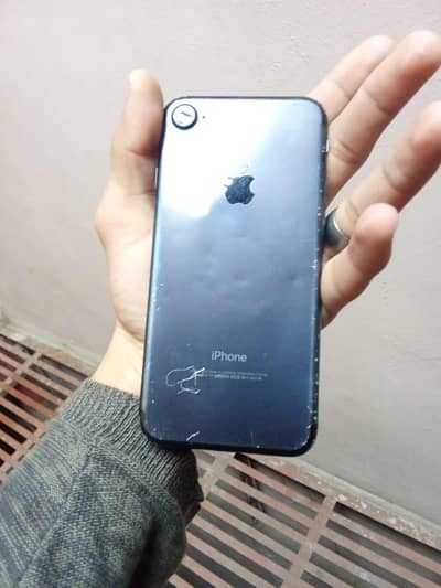 Iphone 7 bypass non pta 128 gb battery changed