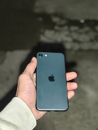 Iphone SE 2020 Dual sim BH-73% 64gb Exchange Also possible