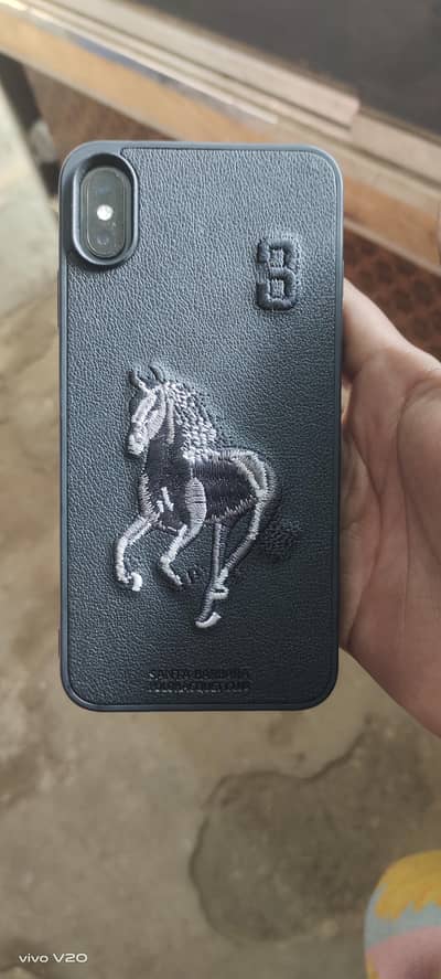 iphone XS max{storage size e. g 64Gb}Non PTA 10/8