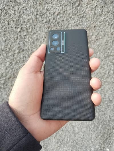 Vivo x70 pro box original charger 12/256 lush condition