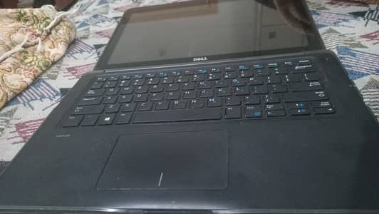Dell Touch Screen Laptop i5-7th Generation