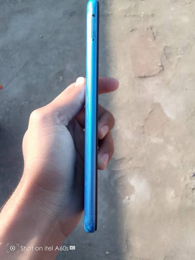 Realmi 10A Whatsapp no 03037680431