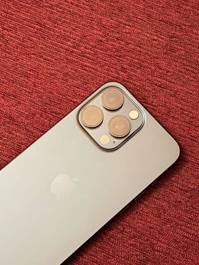 iPhone 15 Pro Max 256GB