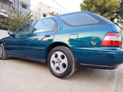 antique pice honda accord aero deck