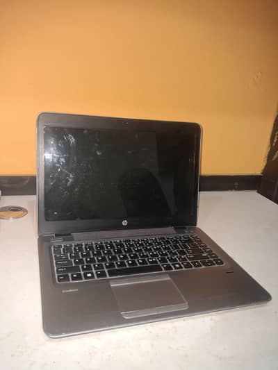 Hp Elitebook 840 g3, I5 6th Generation with 2 SSDs and 8 Gb Ram