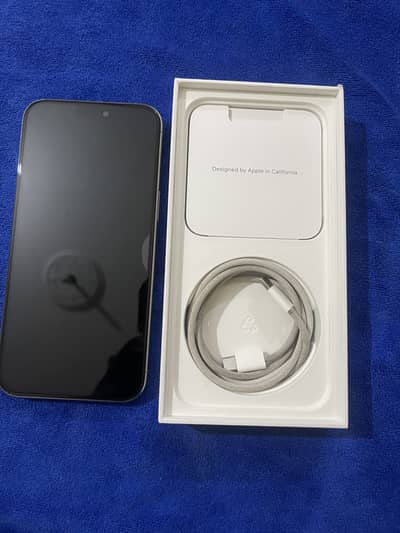 I am sale iPhone 15 pro max 256GB pta approved 10/10 condition