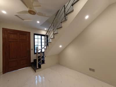 1500 Square Feet House For sale In The Perfect Location Of G-9/4