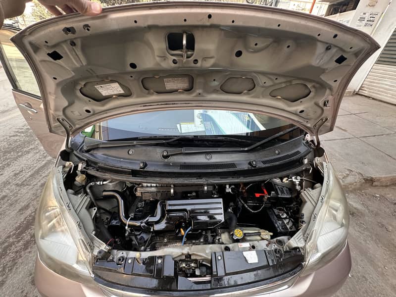 Move Fully automatic 2011 model 15 import 16