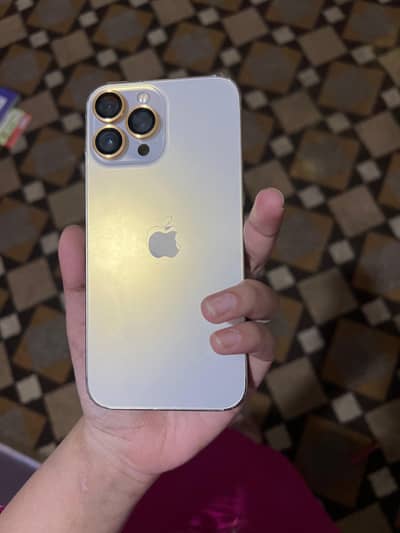 selling my 13 pro max