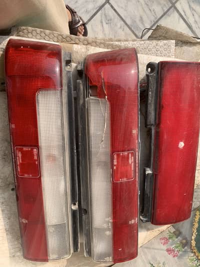 Cultus 2000 Genuine Back Lights