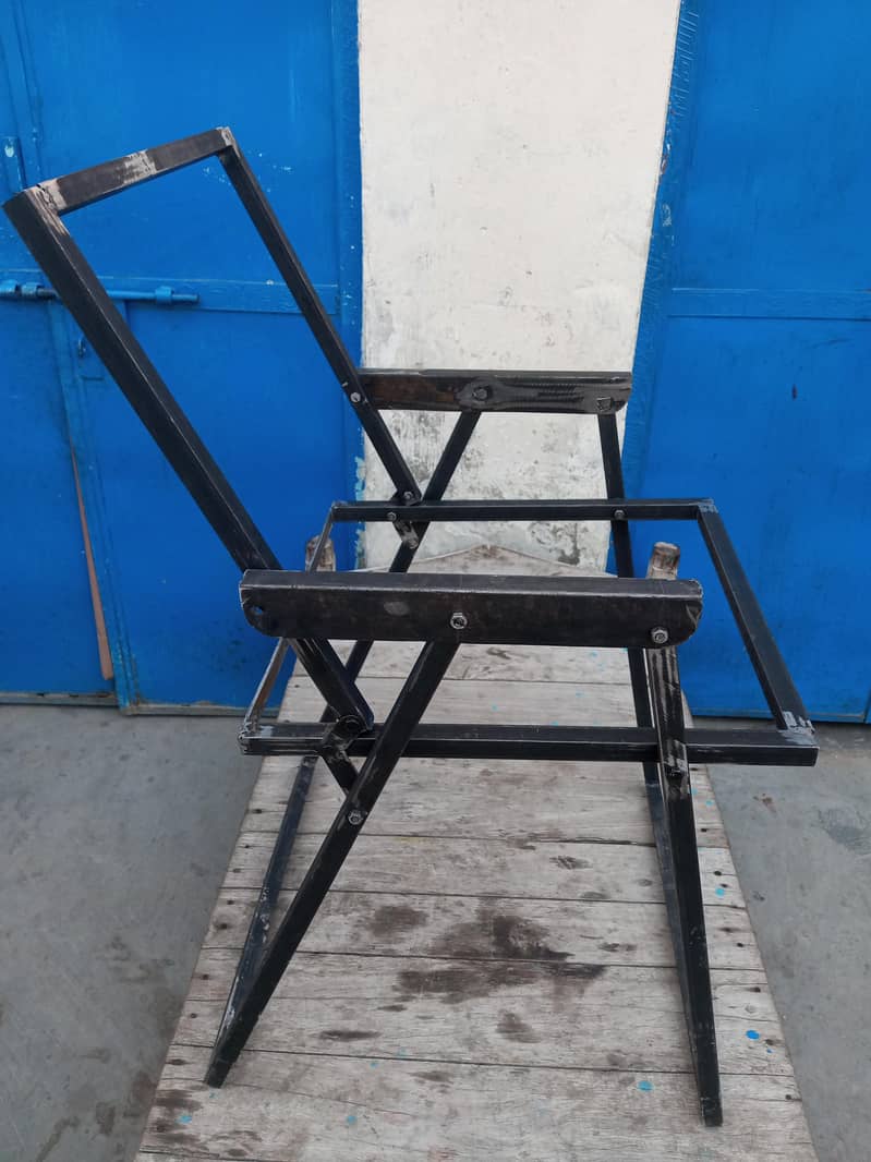 فولڈنگ چیئر سپیس لیس 8