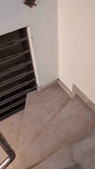 25x40 Upper Floor Available For Rent G-13, ISLAMABAD