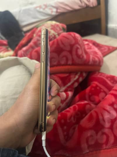 Iphone xs must read discribtion