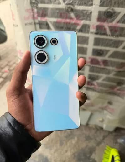 Tecno camon 20 8+8gb 256gb with box 10/85