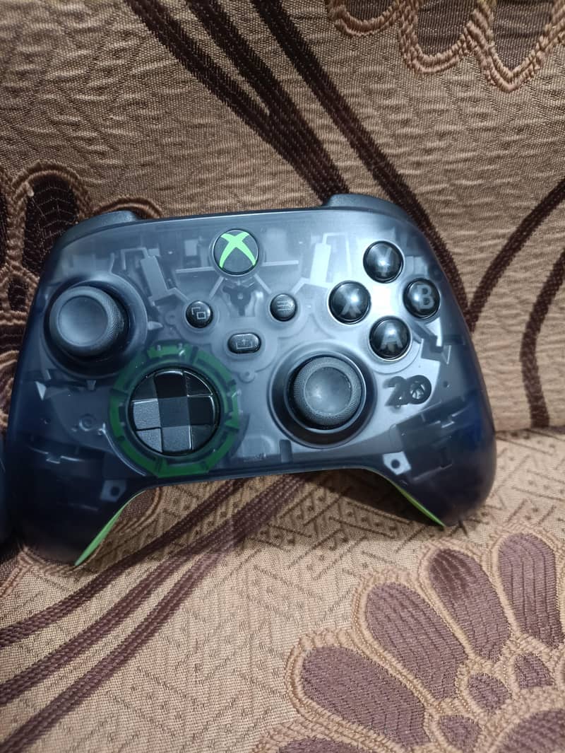 thrustmaster heel t128 4