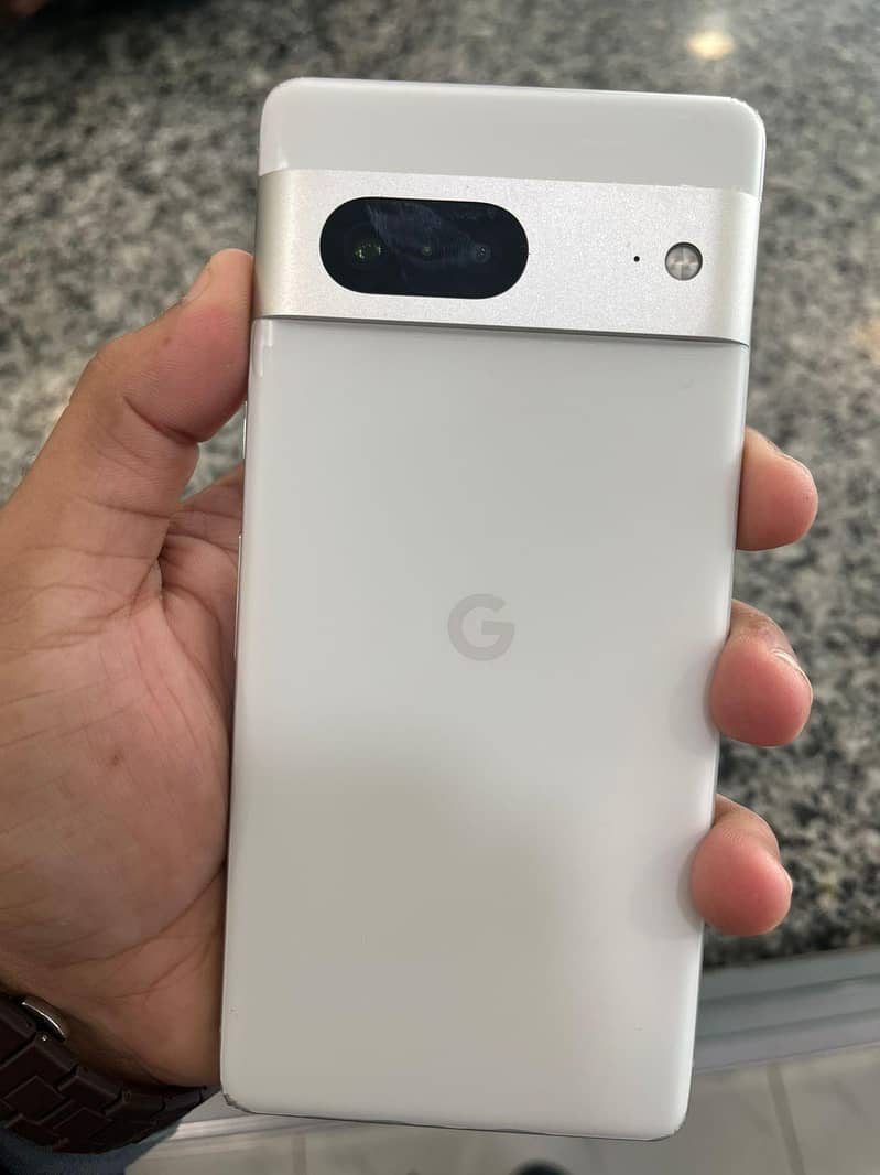 Google pixel 7 3