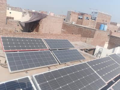 solar panel for sale in religan condition