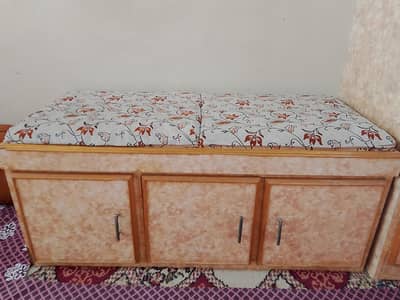 2 seater sofa with couchan