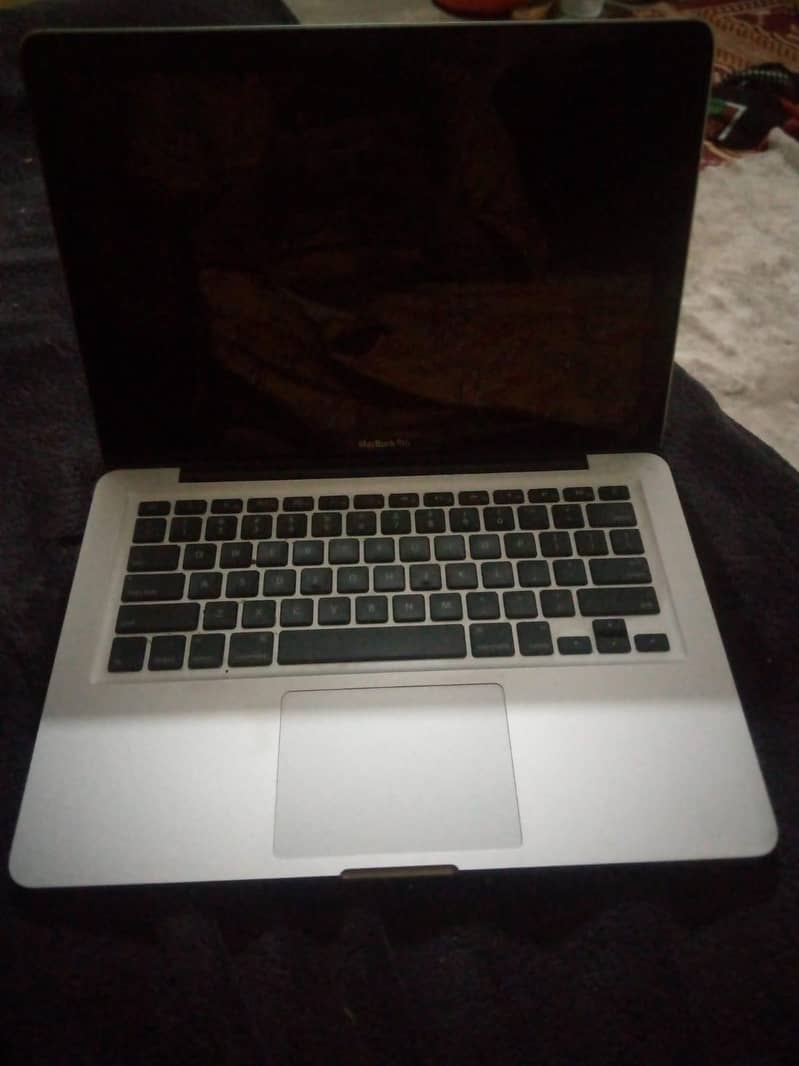 MacBook pro 2012 0