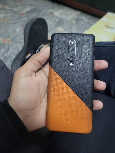 One plus 8 5g 12/256 PTA Approved Snapdragon 865 dual sim