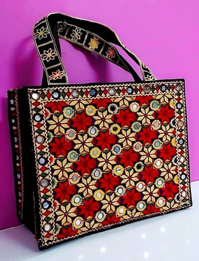traditional hand bag