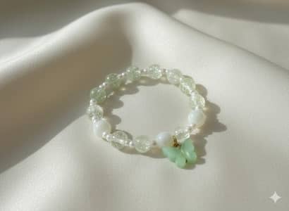 Mint Dream Beaded Bracelet – Handmade Pastel Charm Bracelet