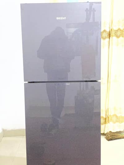 Orient fridge Only 1 year used call 0323.99. 00.2222