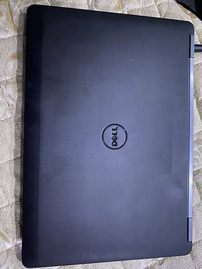 Dell core i5 7470 6th Generation Touch