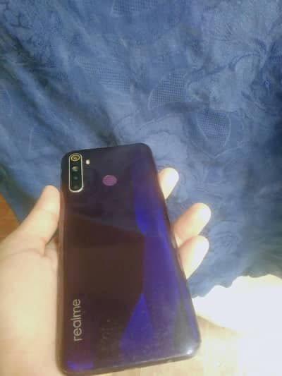 realme 5 urgent sale