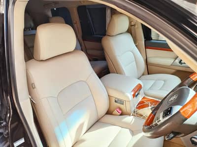 Toyota V8 Japanese Seat covers and upholstery