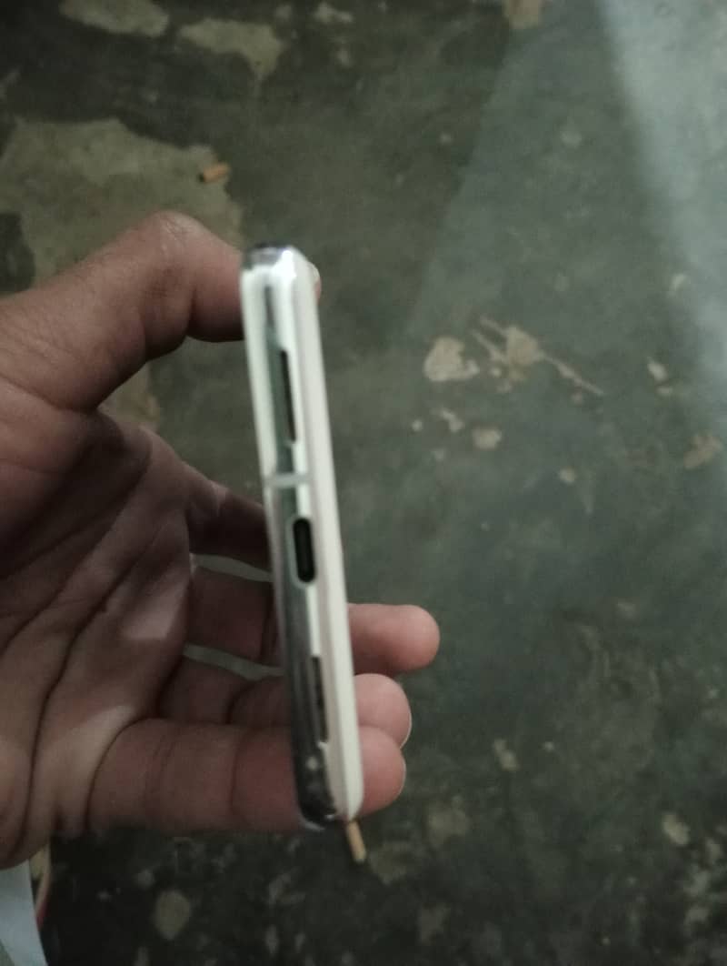 Google Pixel 7 Pro 9