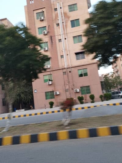 Chance Deal Askari 5 2759 Sq Feet 3 Bed DD Flat For Sale G+5 Building