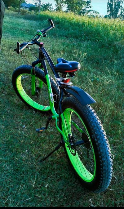 SMART FAT TYRE BIKE. BRAND NEW CONDITION