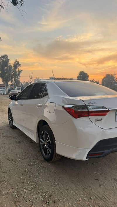 Toyota Corolla Grande 1.8