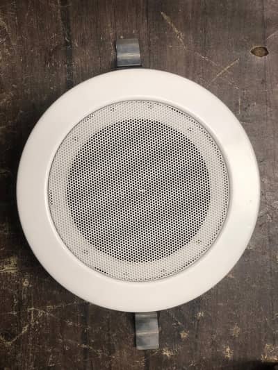 TOA CEILING SPEAKERS 5.25''