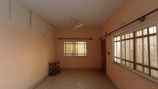 Double Storey 240 Square Yards House Available In Gulshan-E-Iqbal - Block 5 For Sale