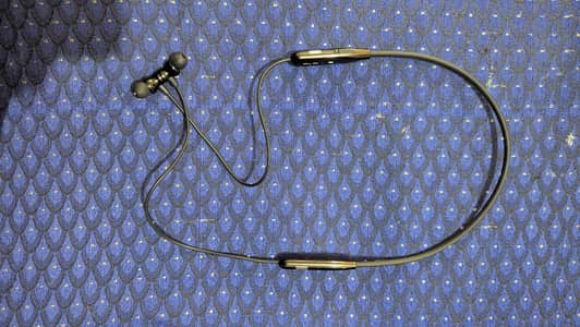 Italio Tech Neckband