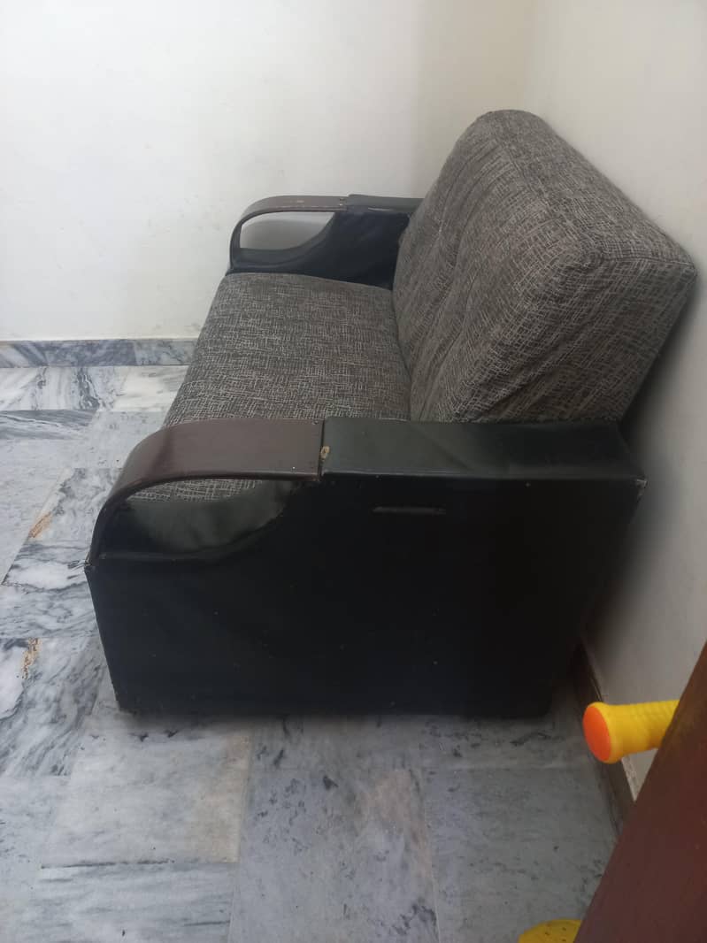 Sofa set 2+1  total 7 chairs 1 centre table 1 small table. 1