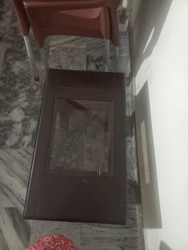 Sofa set 2+1  total 7 chairs 1 centre table 1 small table. 4