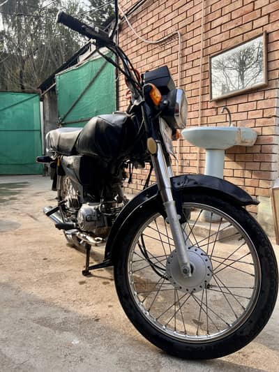 Yamaha Yd70 good condition.