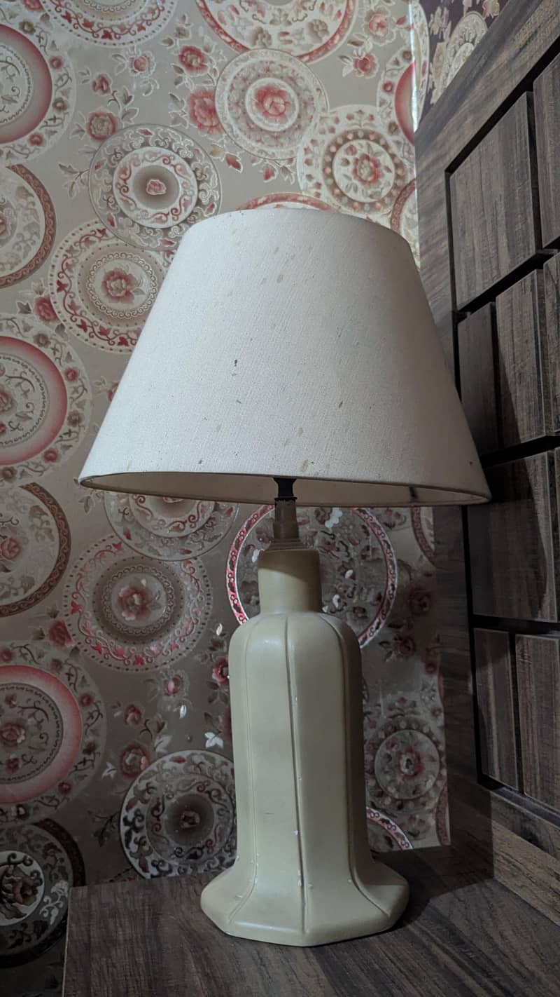Table lamp 1