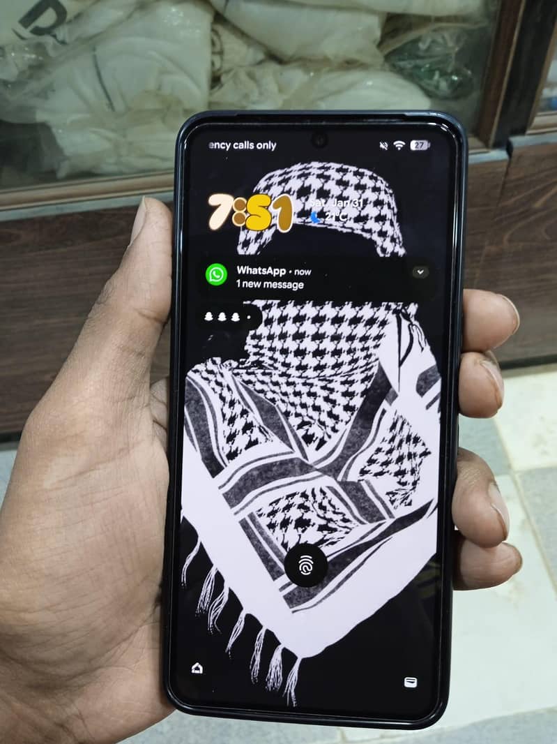 Google Pixel 8 Pro 2