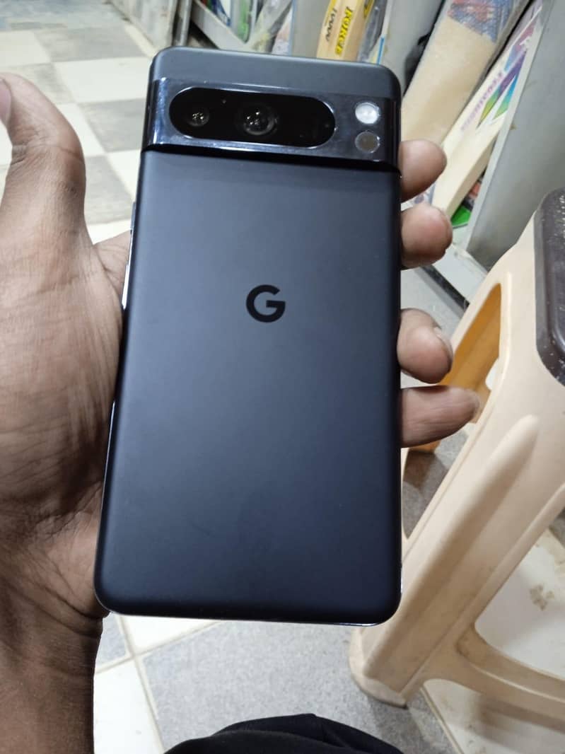 Google Pixel 8 Pro 4