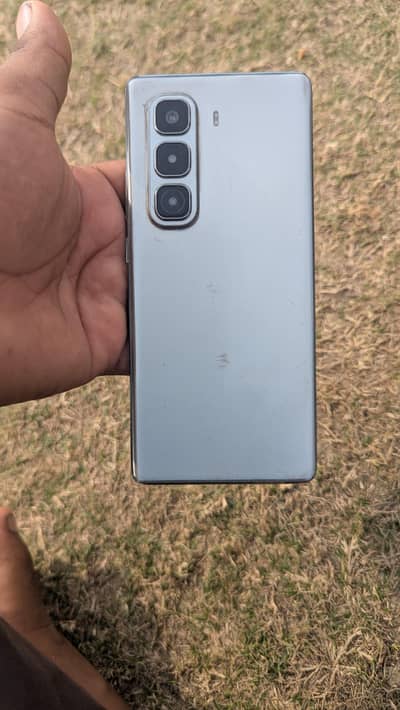 Infinix hot 50 pro plus 8+8/256 GB full box exchange possible